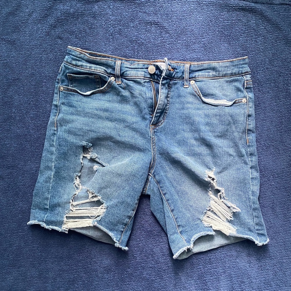 SOFÍA By Sofia Vergara Denim Ripped Jeans